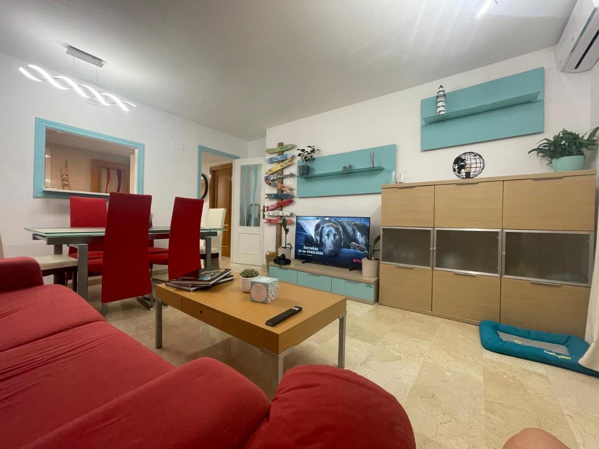 Traveler'S Beach Apartment With Sea View, Free Coffee & Parking Бенидорм Екстериор снимка