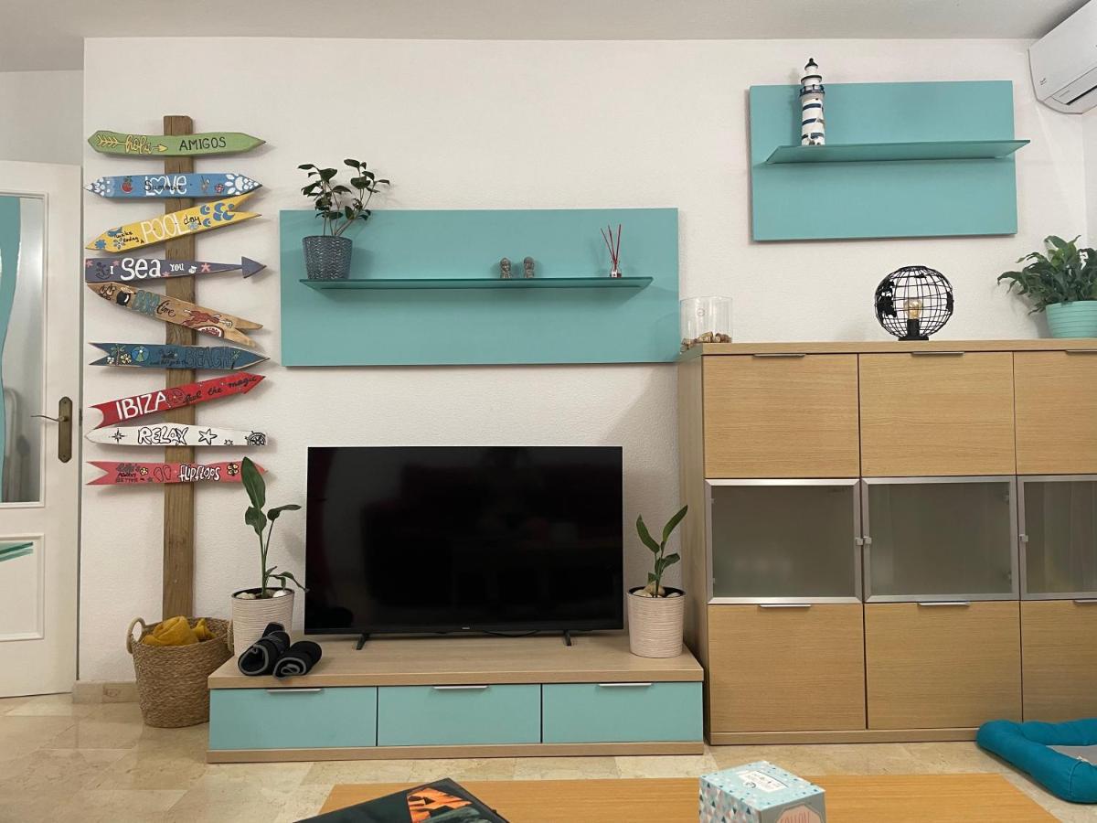 Traveler'S Beach Apartment With Sea View, Free Coffee & Parking Бенидорм Екстериор снимка